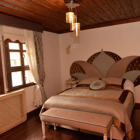 Hotel Arasta *